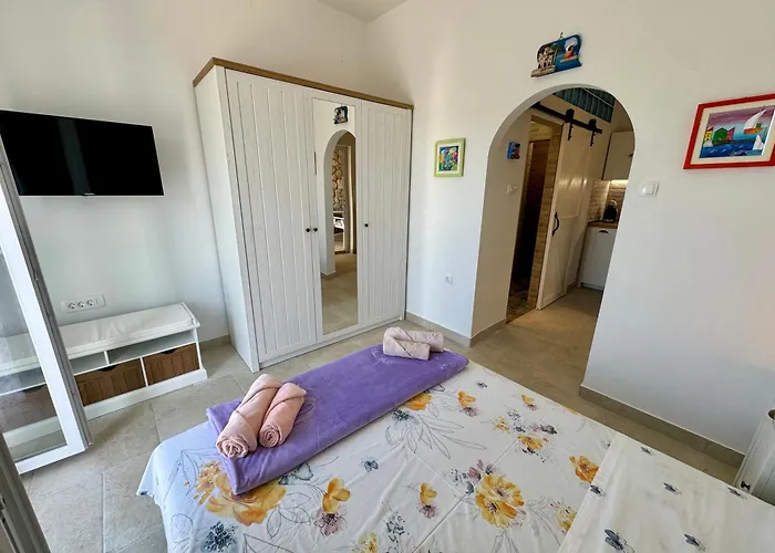 Apatmani Jugo I Bura Apartment Jadranovo