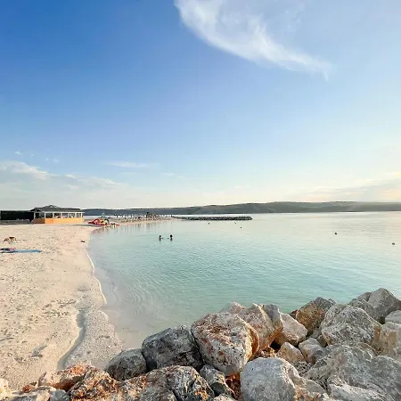 Apatmani Jugo I Bura Lägenhet