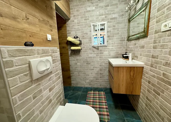 Apatmani Jugo I Bura יאדראנובו